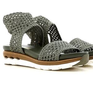 NEW SALVATORE FERRAGAMO Green Edam Braided Sandals